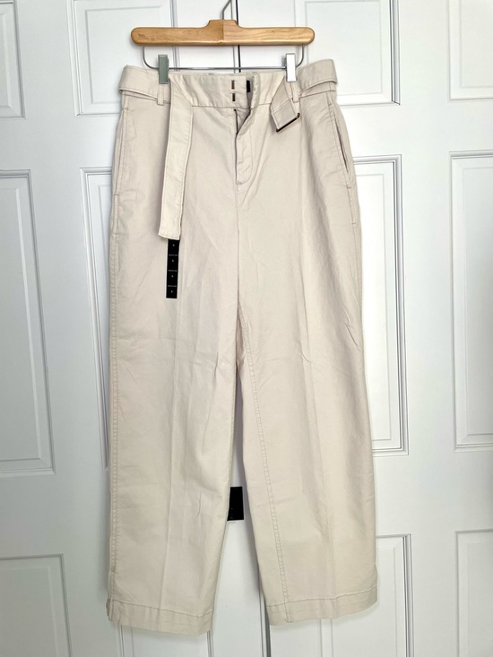 Banana Republic Pants - NWT Banana Republic Belted Utility Authentic Button hem Chino Size 6 Beige